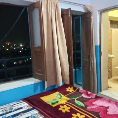 Sunshine Guest House & Restaurant-3